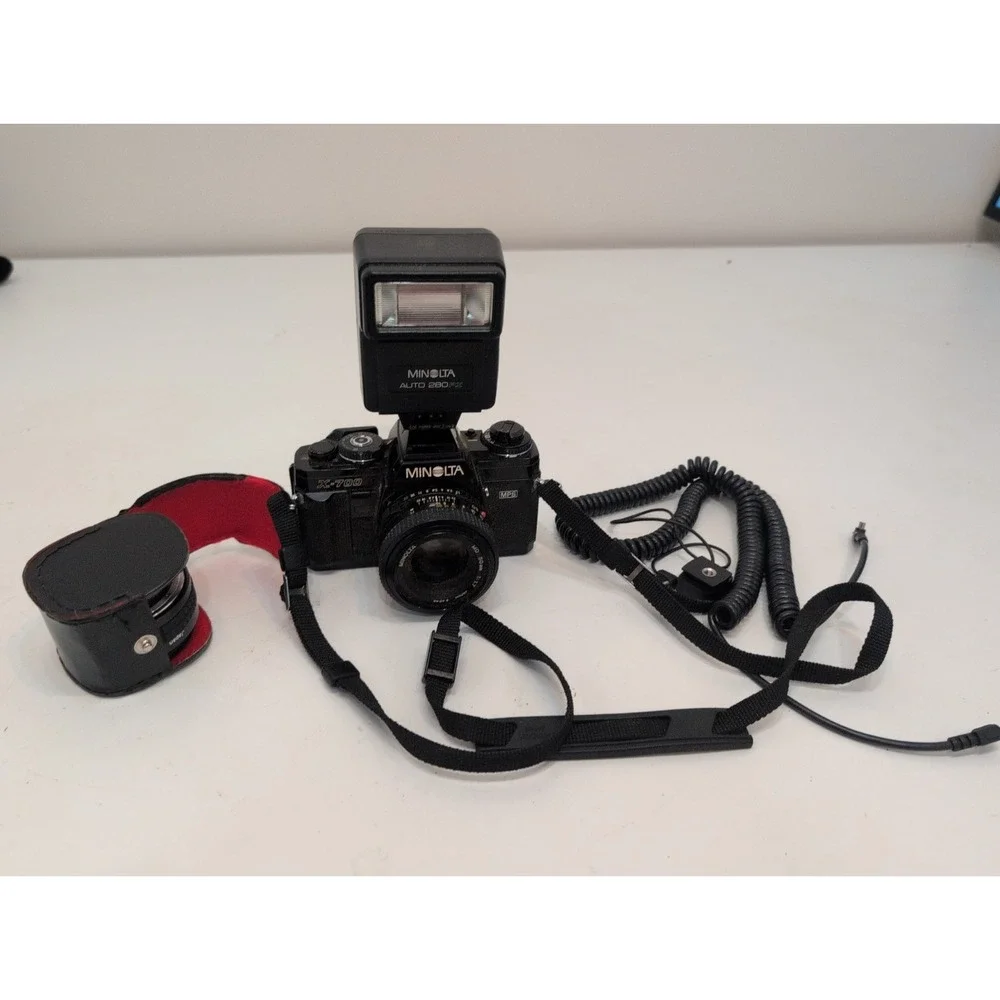 Minolta X-700 w/ MD 50mm f/1.7 Lens & Auto 280PX Flash + Albinar ADG Accessories